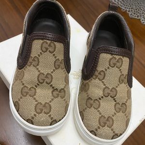 Gucci shoes